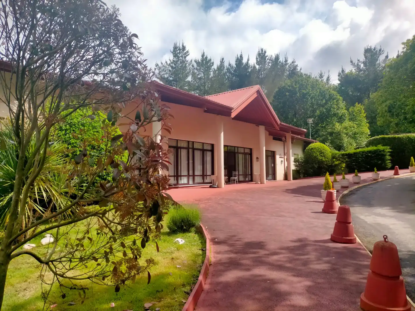 Vista exterior de Residencial en venta en A Merca  