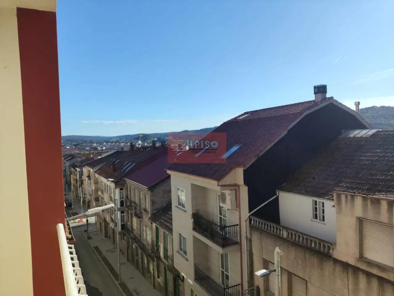 Vista exterior de Pis de lloguer en Ourense Capital  amb Calefacció, Traster i Moblat