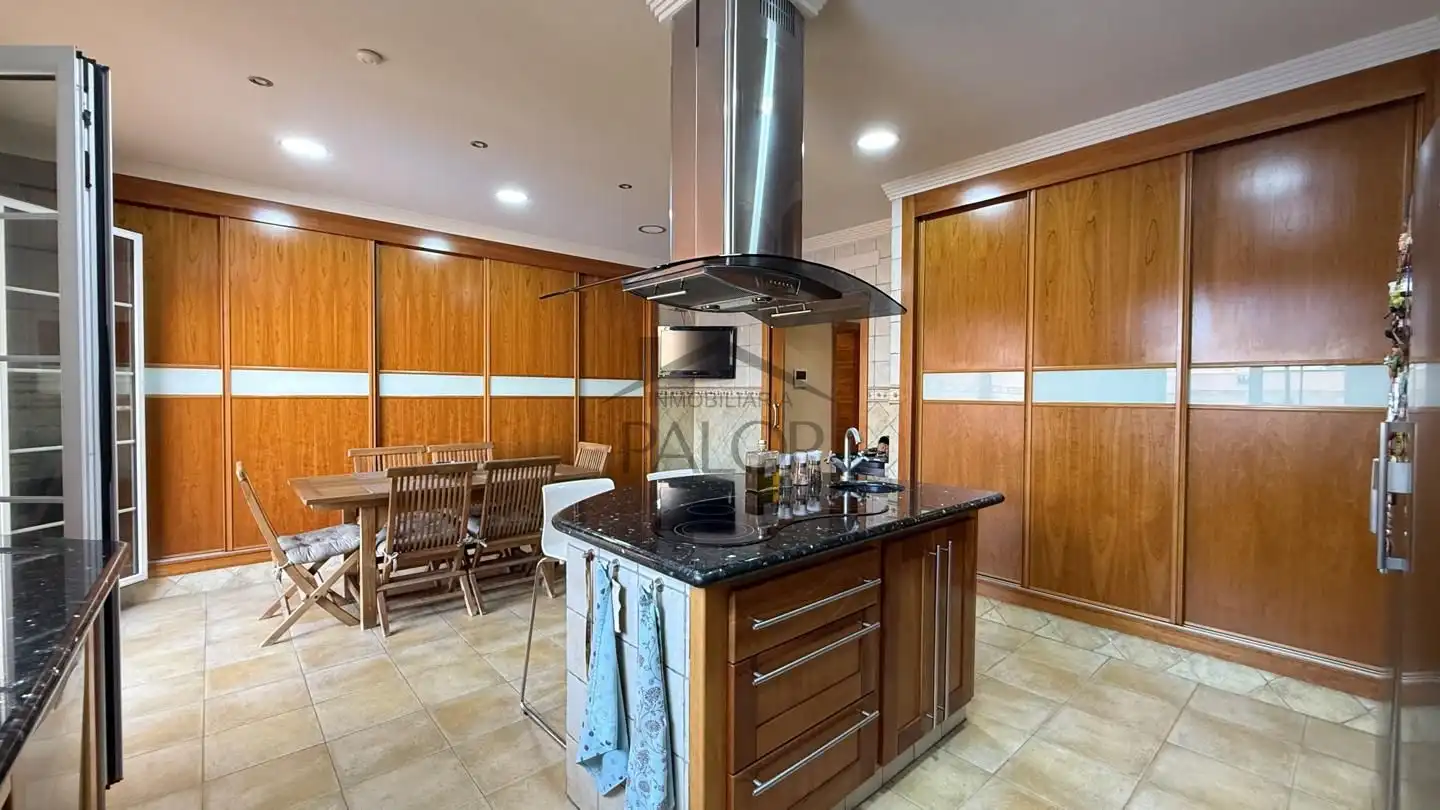 Cocina de Casa adosada en venta en Carcaixent con Aire acondicionado, Calefacción y Terraza