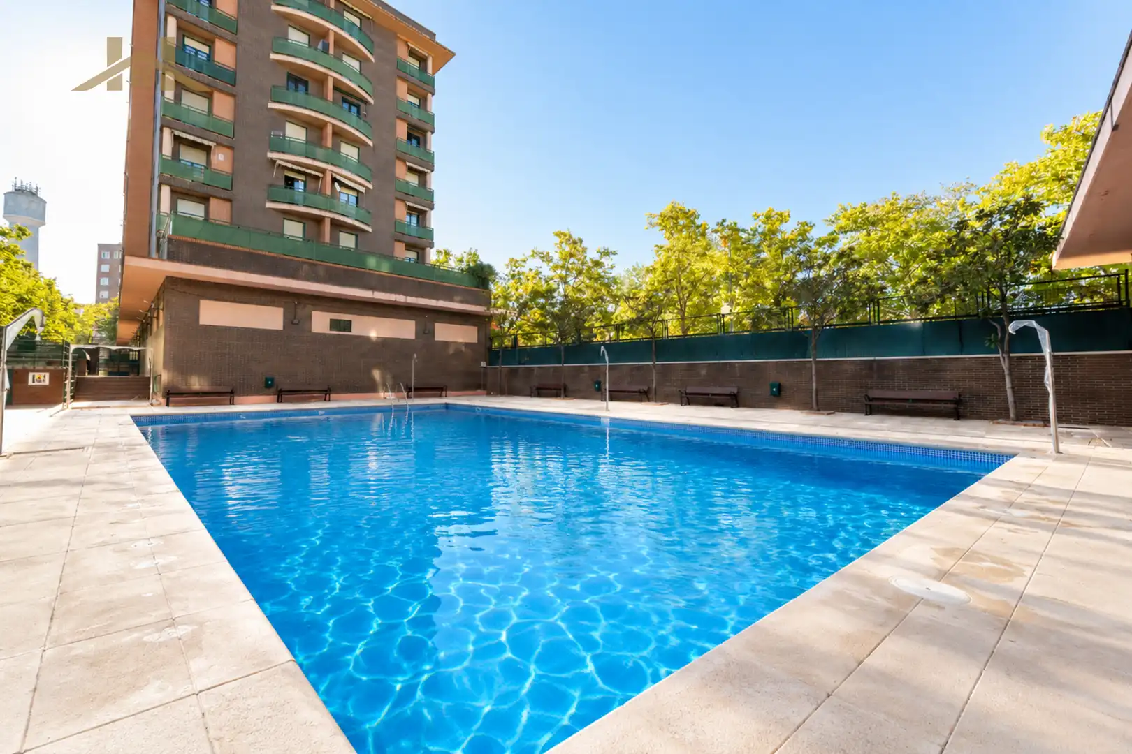 Piscina de Pis en venda en Alcorcón amb Aire condicionat, Calefacció i Moblat