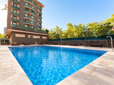 Appartamento con balcone in vendita a Calle Carballino 21