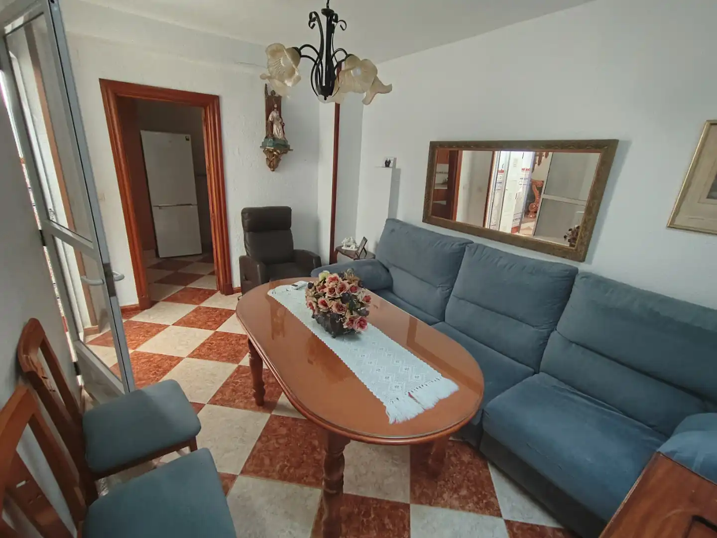 Sala d'estar de Casa o xalet en venda en Mengíbar