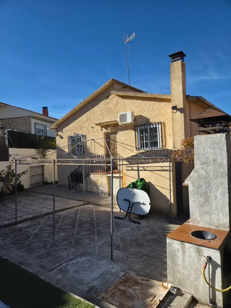 Villa avec piscine à vendre à Las Ventas de Retamosa, imagen 2