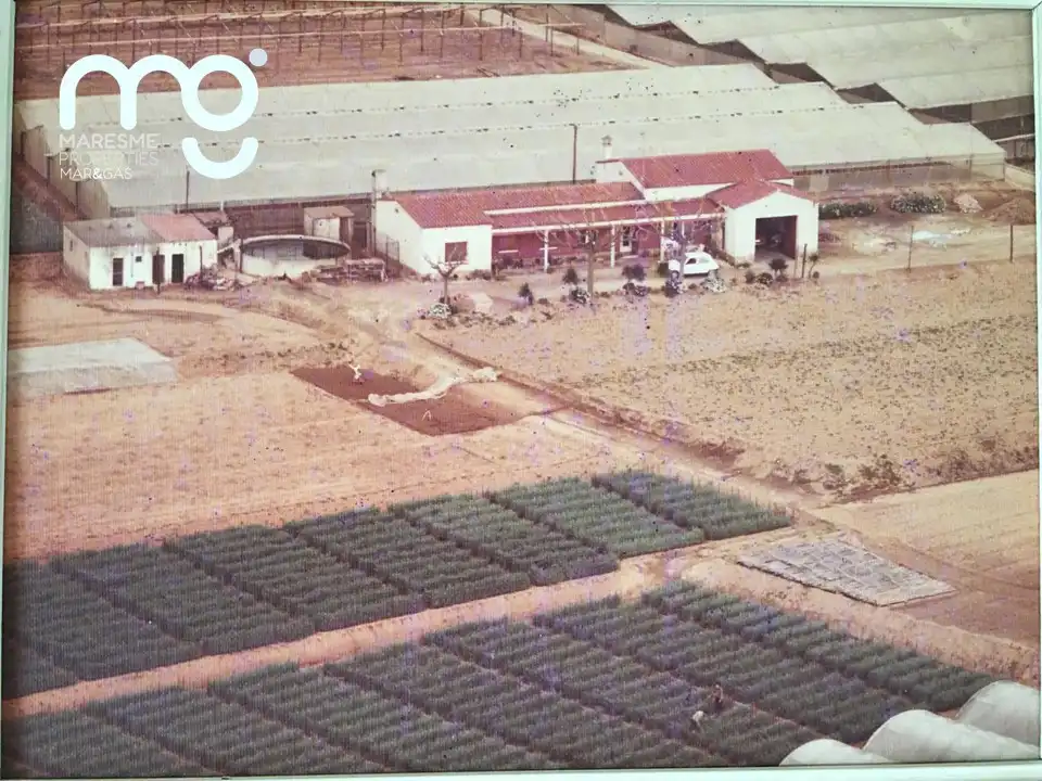 Finca rústica en venta en Vilassar de Mar con Jardín privado y Alarma