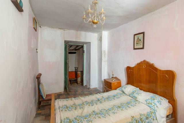 Casa adosada en Venta en Guirguillano