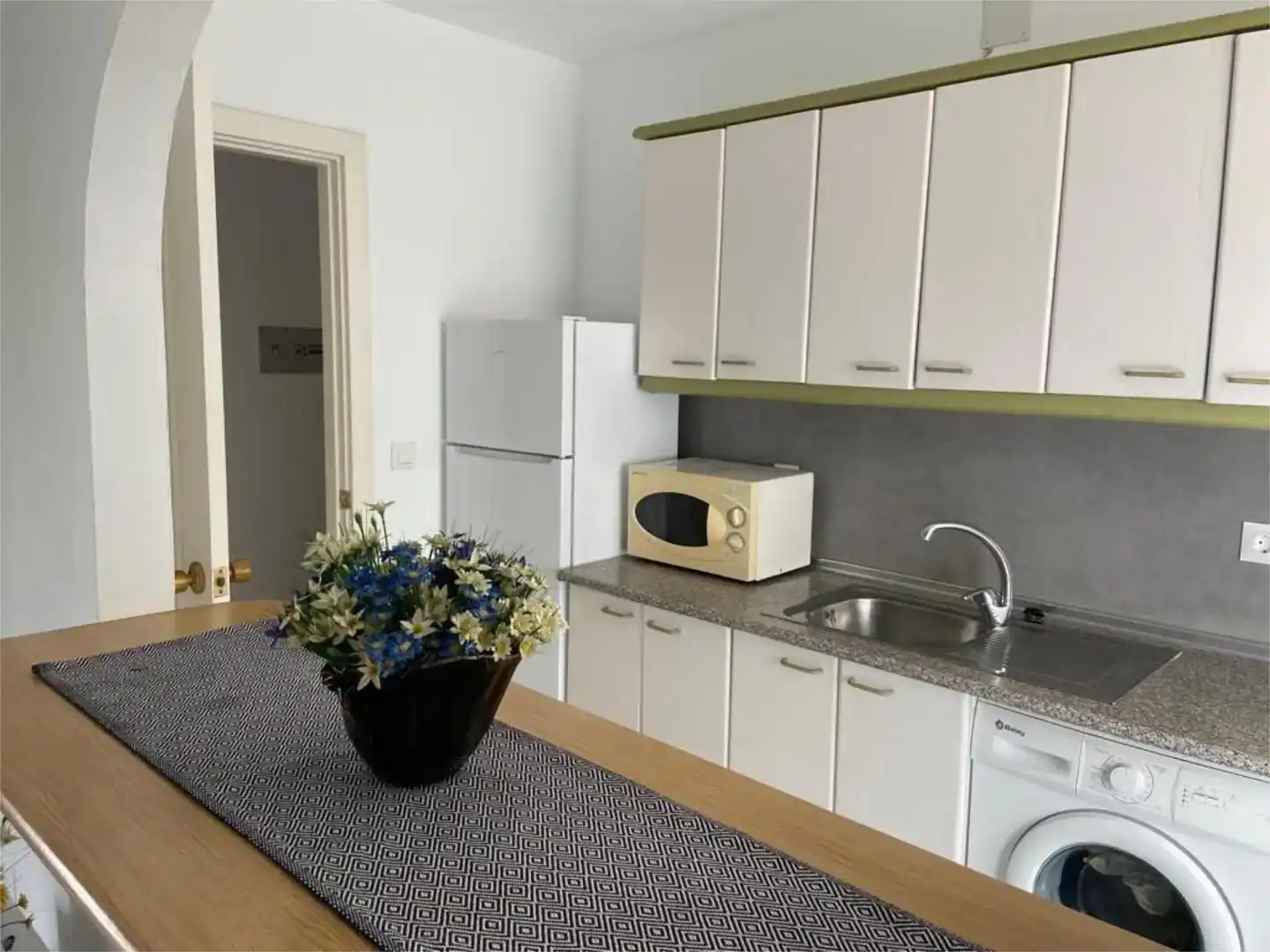 Kitchen of Flat for rent in Torreblanca del Sol