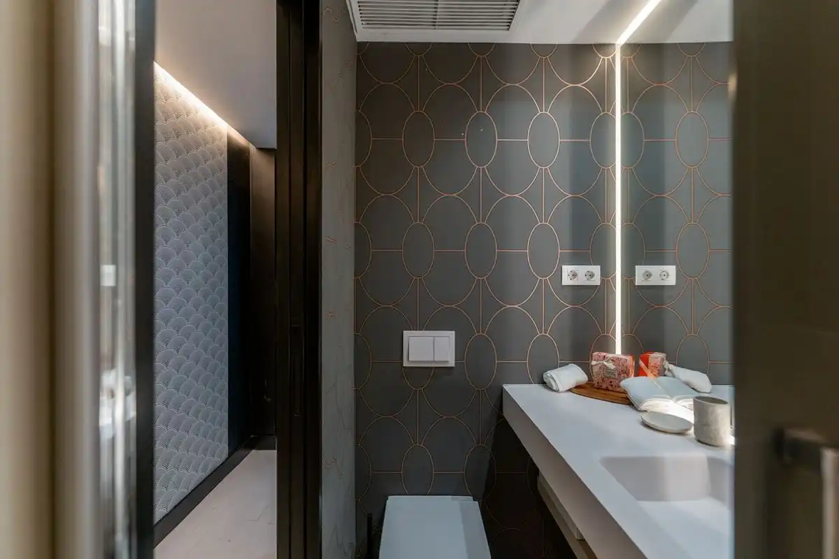 Badezimmer von Wohnung zum Verkauf in Madrid mit Klimaanlage, Heizung und Möbliert
