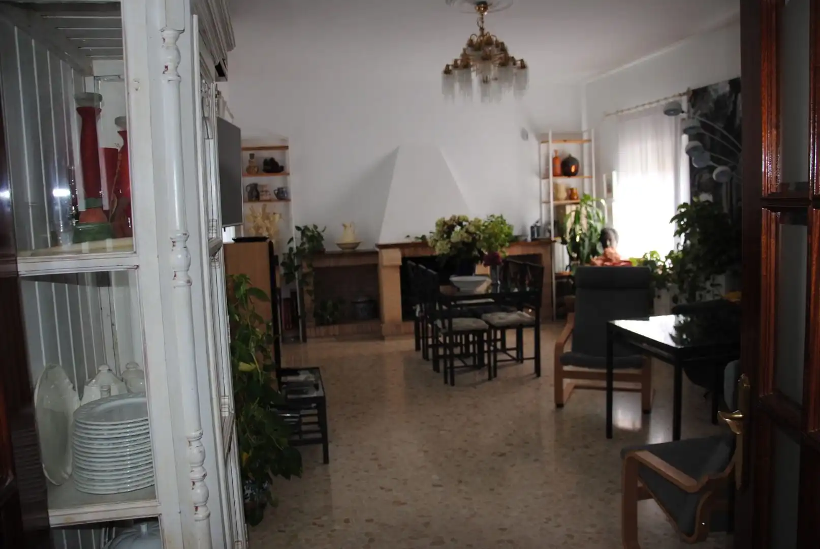 Sala d'estar de Casa o xalet en venda en Espartinas amb Aire condicionat, Calefacció i Jardí privat