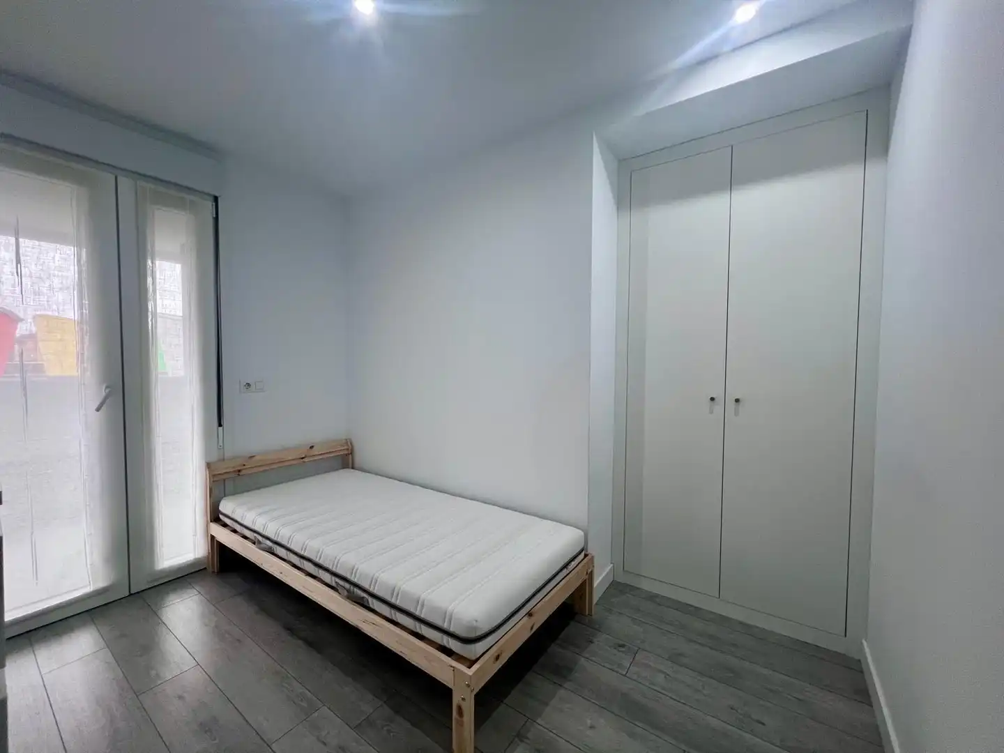 Bedroom of Flat for rent in Oviedo   with Heating, Private garden and Terrace