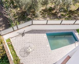 Swimming pool of House or chalet for sale in El Pinar  with Air Conditioner, Terrace and Swimming Pool