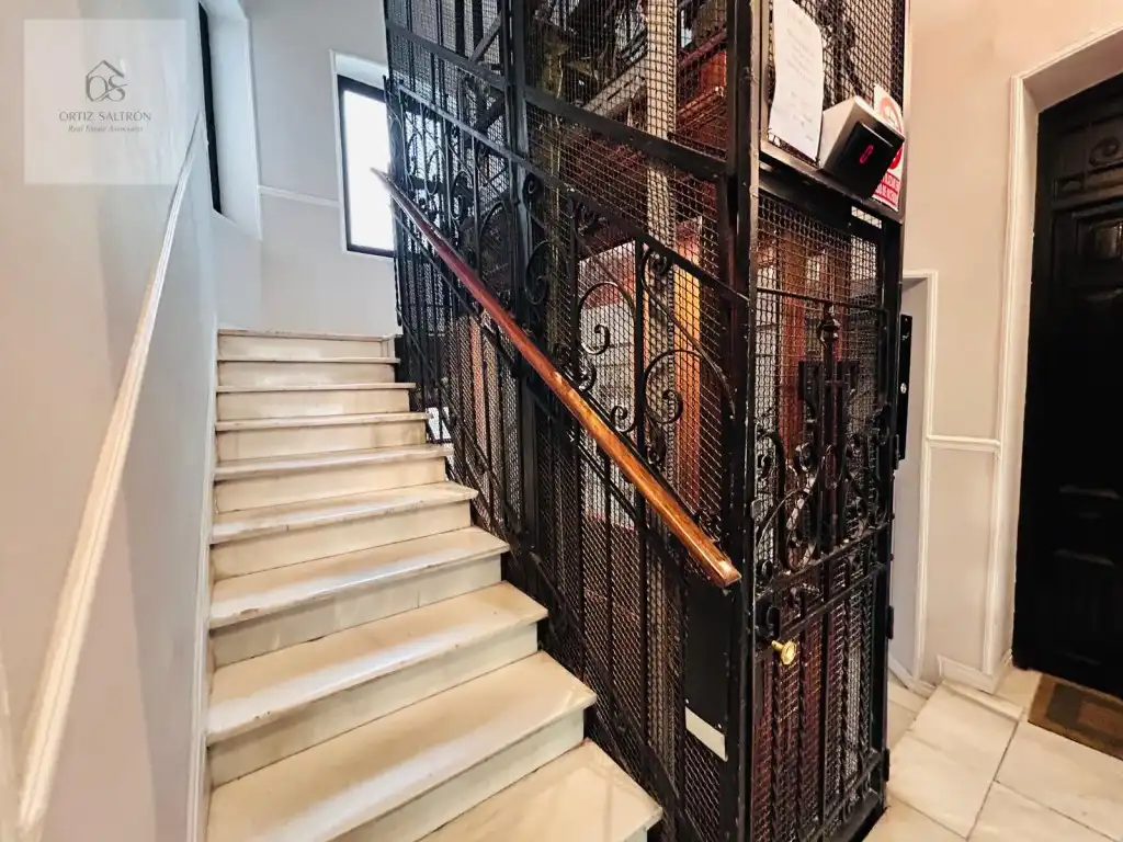 Piso en venta en Madrid con Terraza