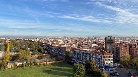 Foto 3 de Piso en venta en Calle Carcastillo,, Puerta Bonita, Madrid