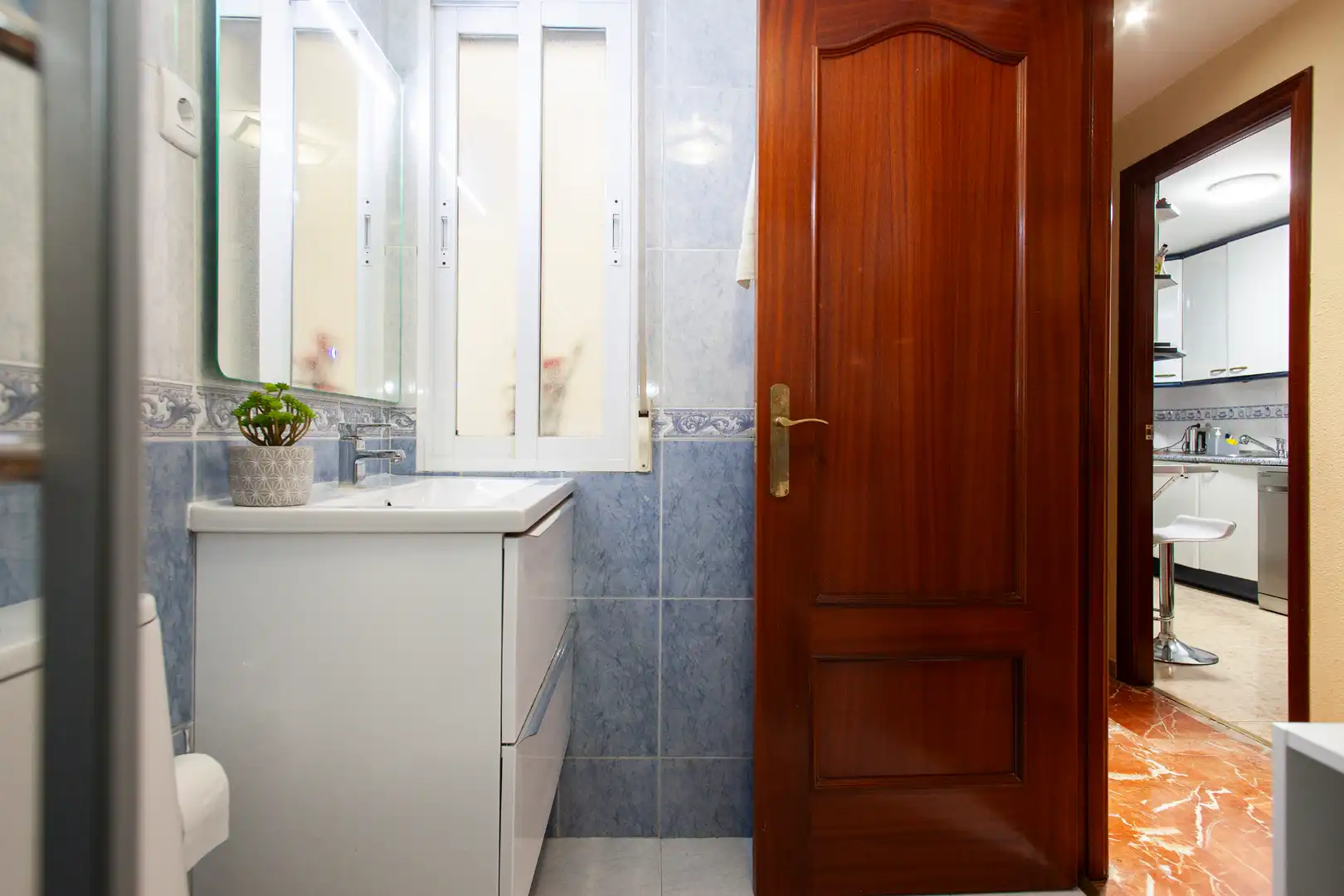 Appartamento con terrazza in vendita a Calle Manuel Escabias, imagen 23