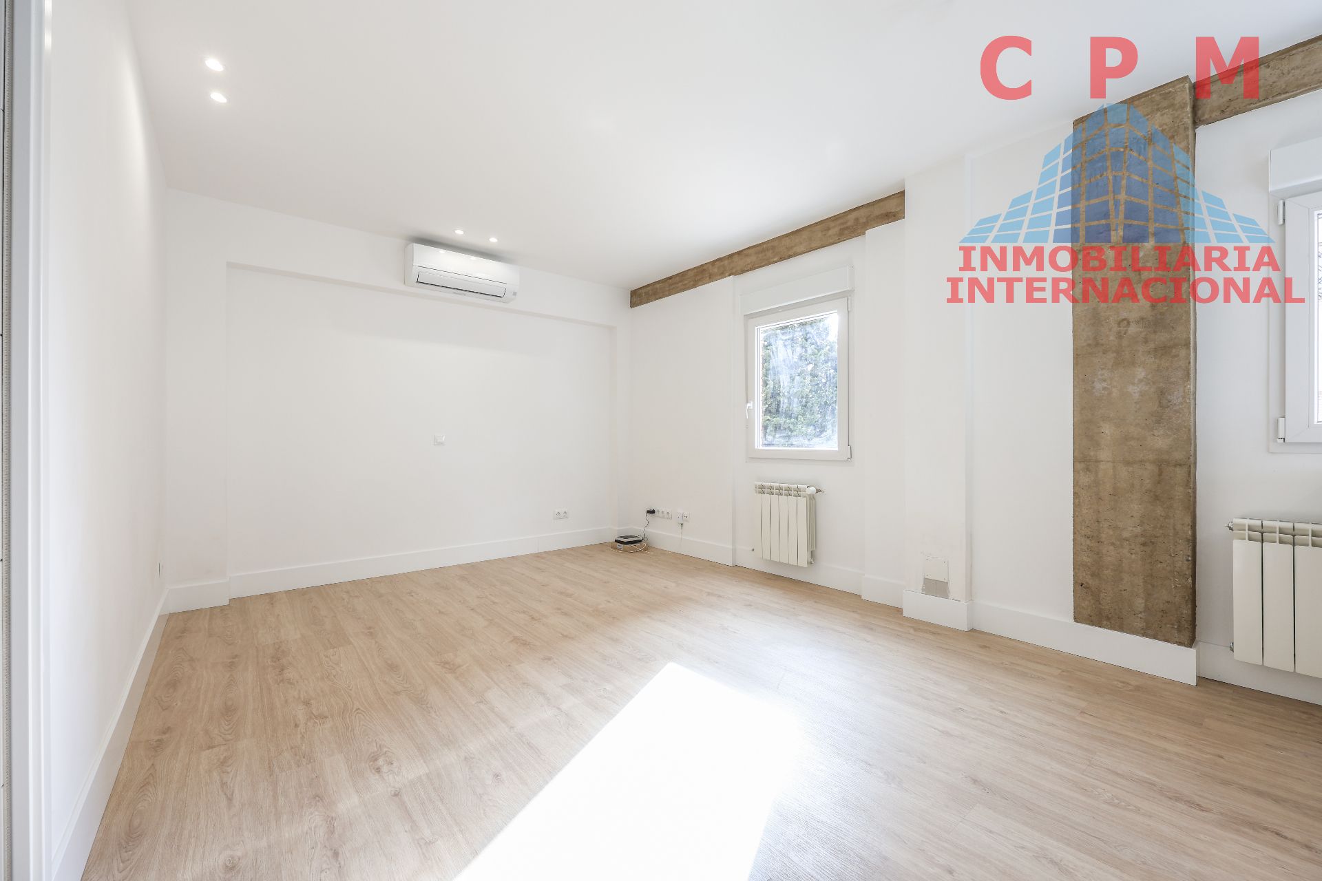Flat to rent in  Madrid Capital  with Air Conditioner, Heating and Parquet flooring