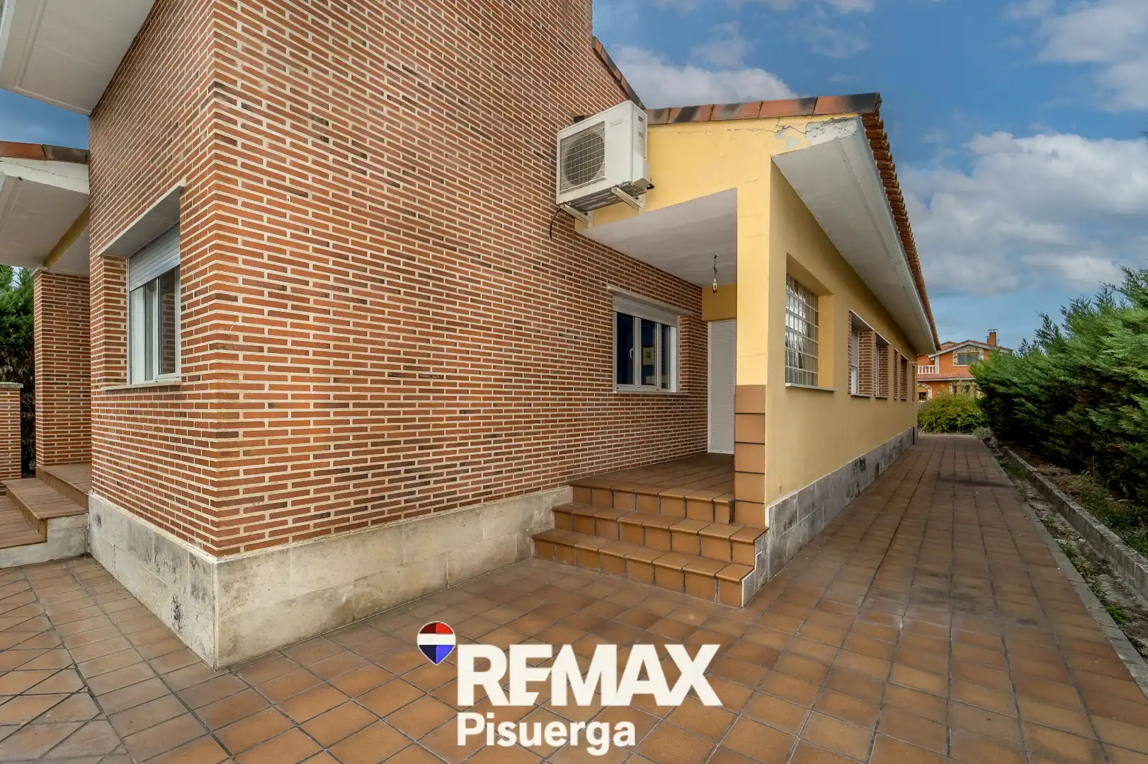 Vista exterior de Casa o xalet en venda en Aldeamayor de San Martín, Valladolid
