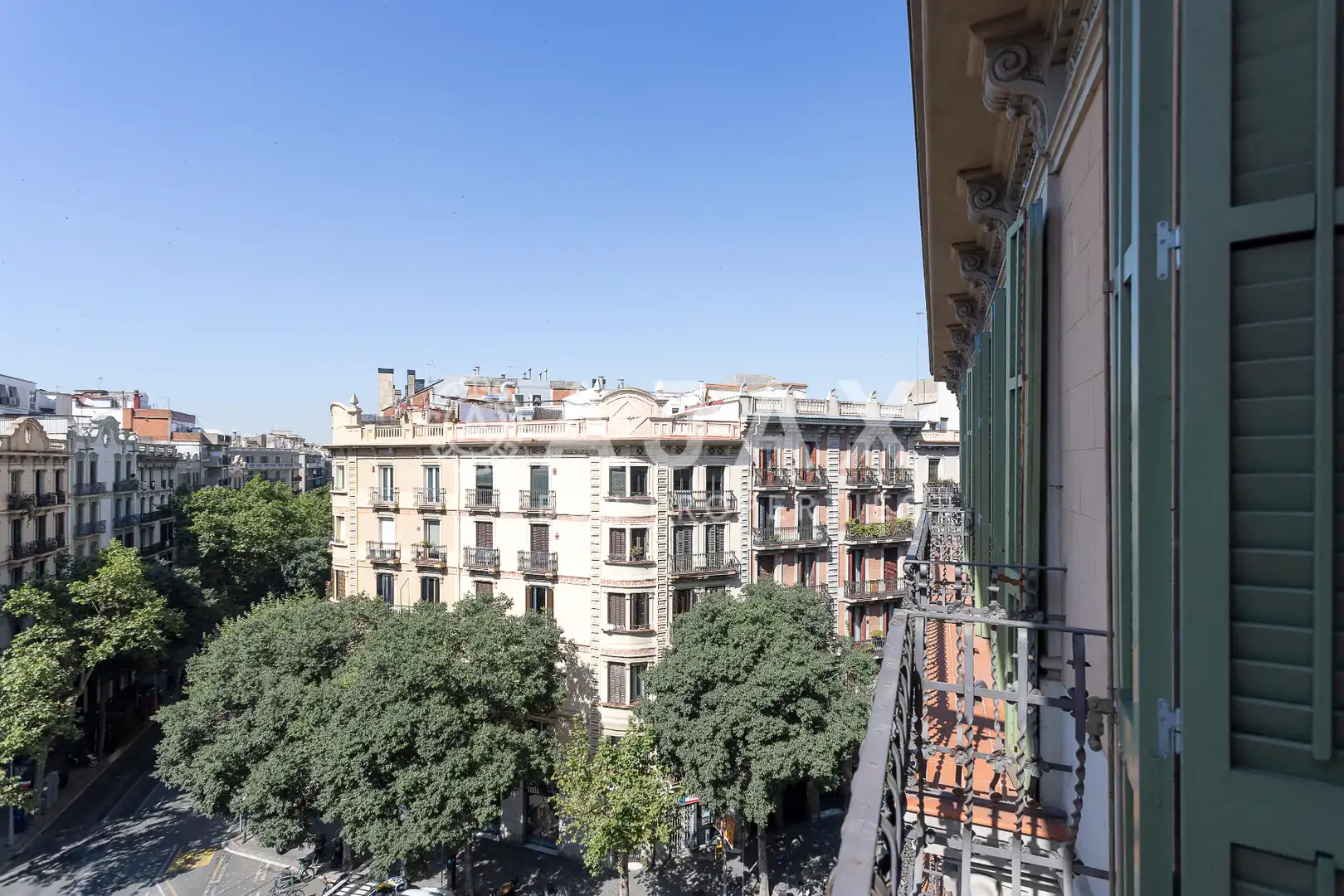Vista exterior de Pis en venda en Barcelona amb Aire condicionat, Calefacció i Parquet