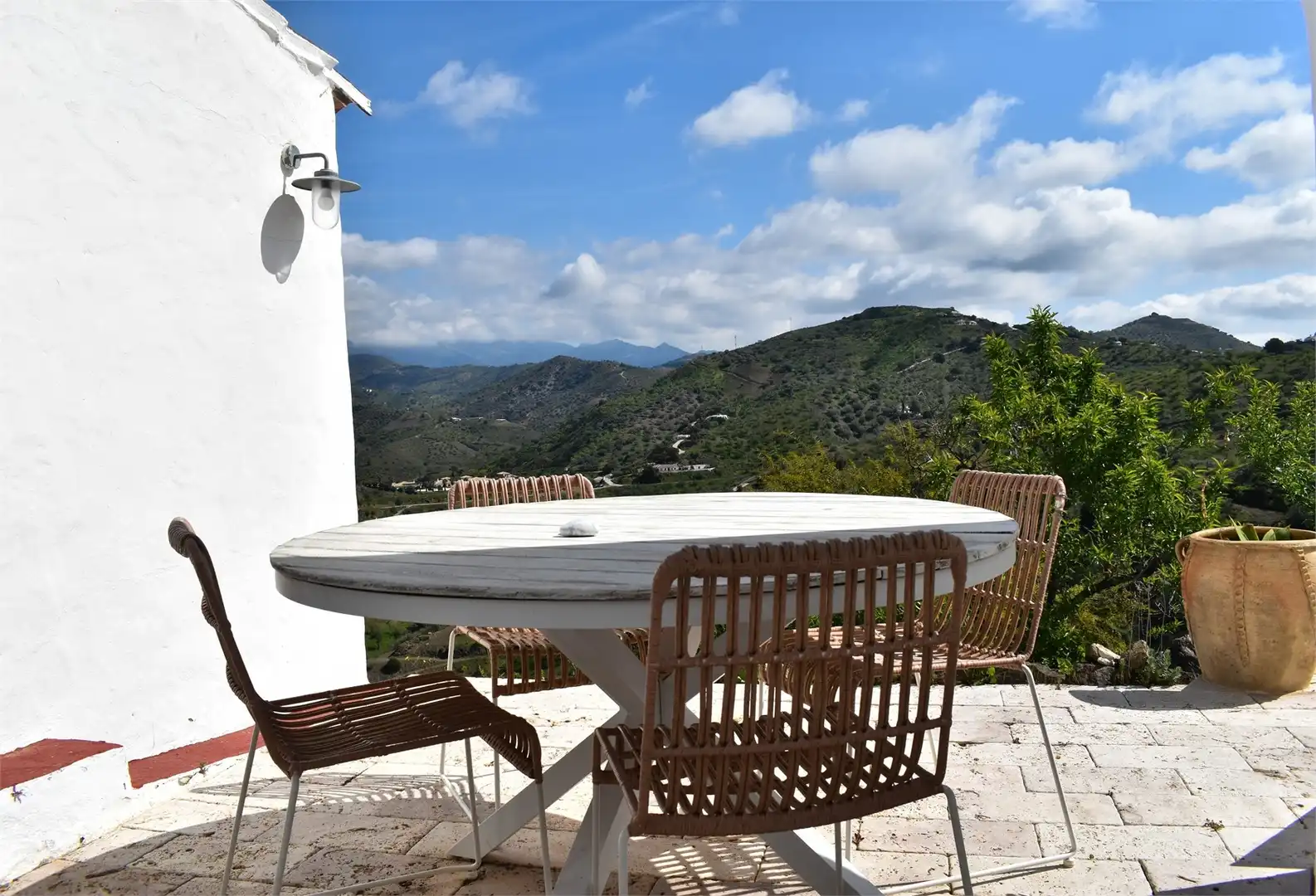 Terrassa de Casa o xalet en venda en Arenas amb Aire condicionat, Jardí privat i Terrassa