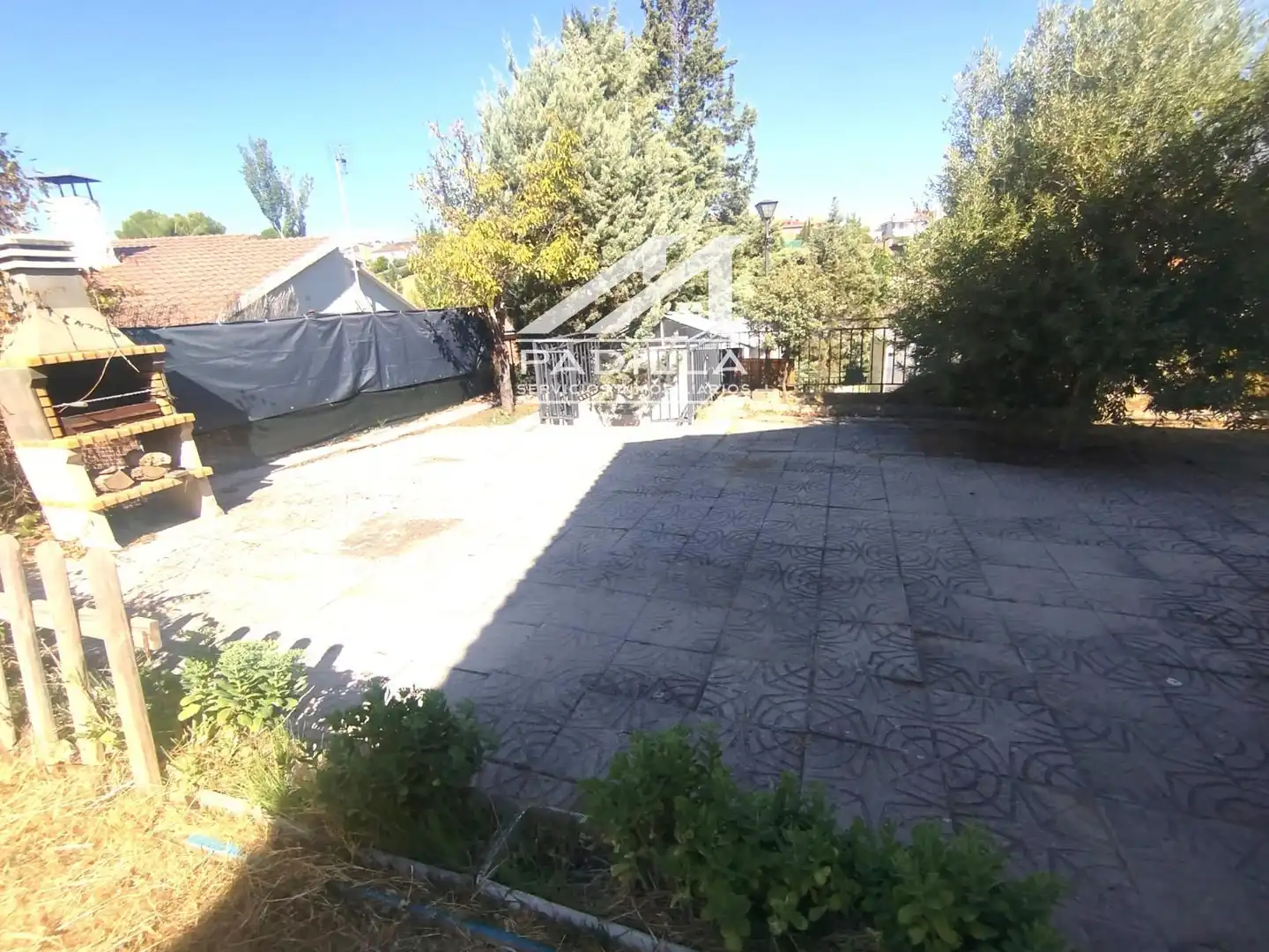 Garden of Houses for sale in Méntrida  with Swimming Pool