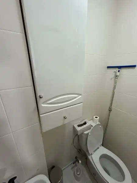 Bathroom of Office for sale in Fuengirola  with Air Conditioner
