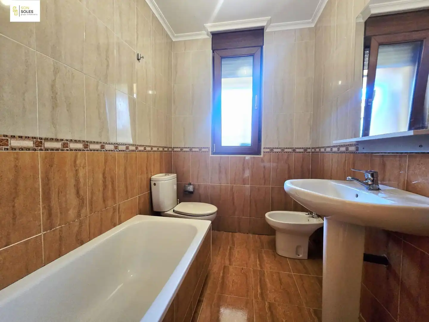 Bathroom of Duplexes for sale in Reocín  with Heating, Parquet flooring and Terrace