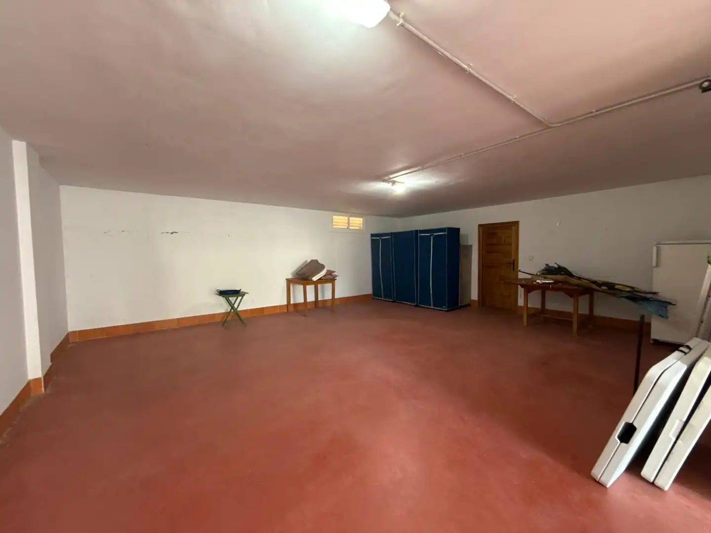 Einfamilien-Reihenhaus zum Verkauf in Santa Marta de Tormes mit Klimaanlage, Heizung und Privatgarten