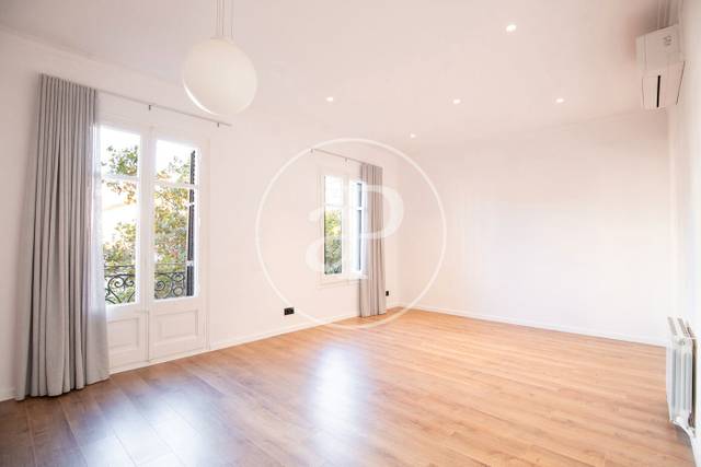 Piso en Venta en Carrer de Casp en Dreta de l'Eixample