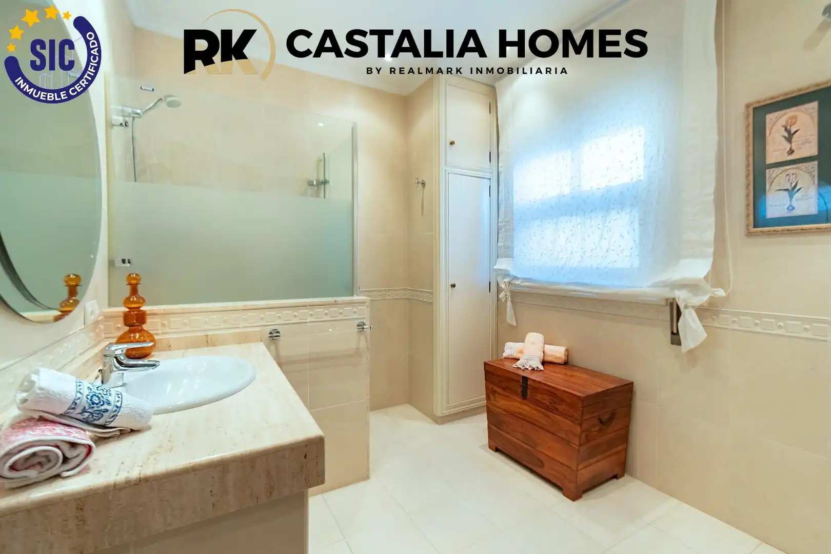 Baño de Casa o chalet en venta en Castellón de la Plana / Castelló de la Plana con Calefacción, Jardín privado y Parquet