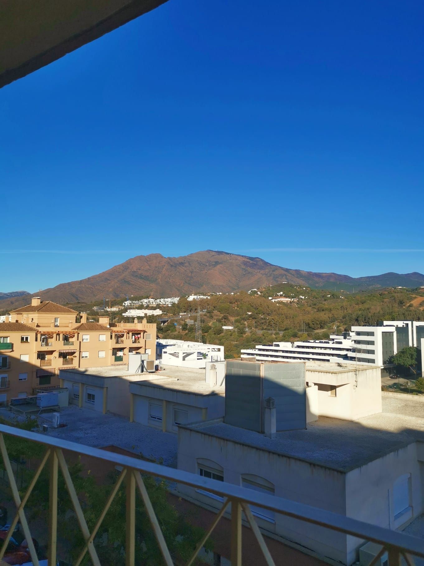 Vista exterior de Pis en venda en Estepona amb Moblat, Forn i Rentadora