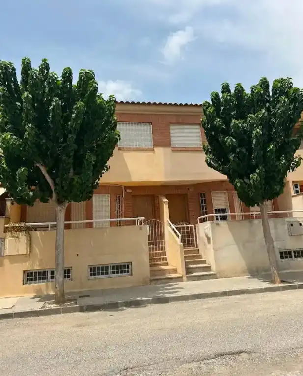 Adossat en venda a Pedanías Este