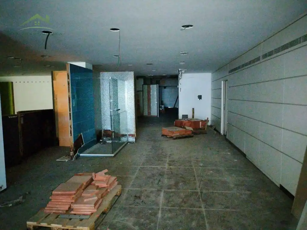 Gewerbefläche zum Verkauf in Calle Amalia Soler 127, imagen 2