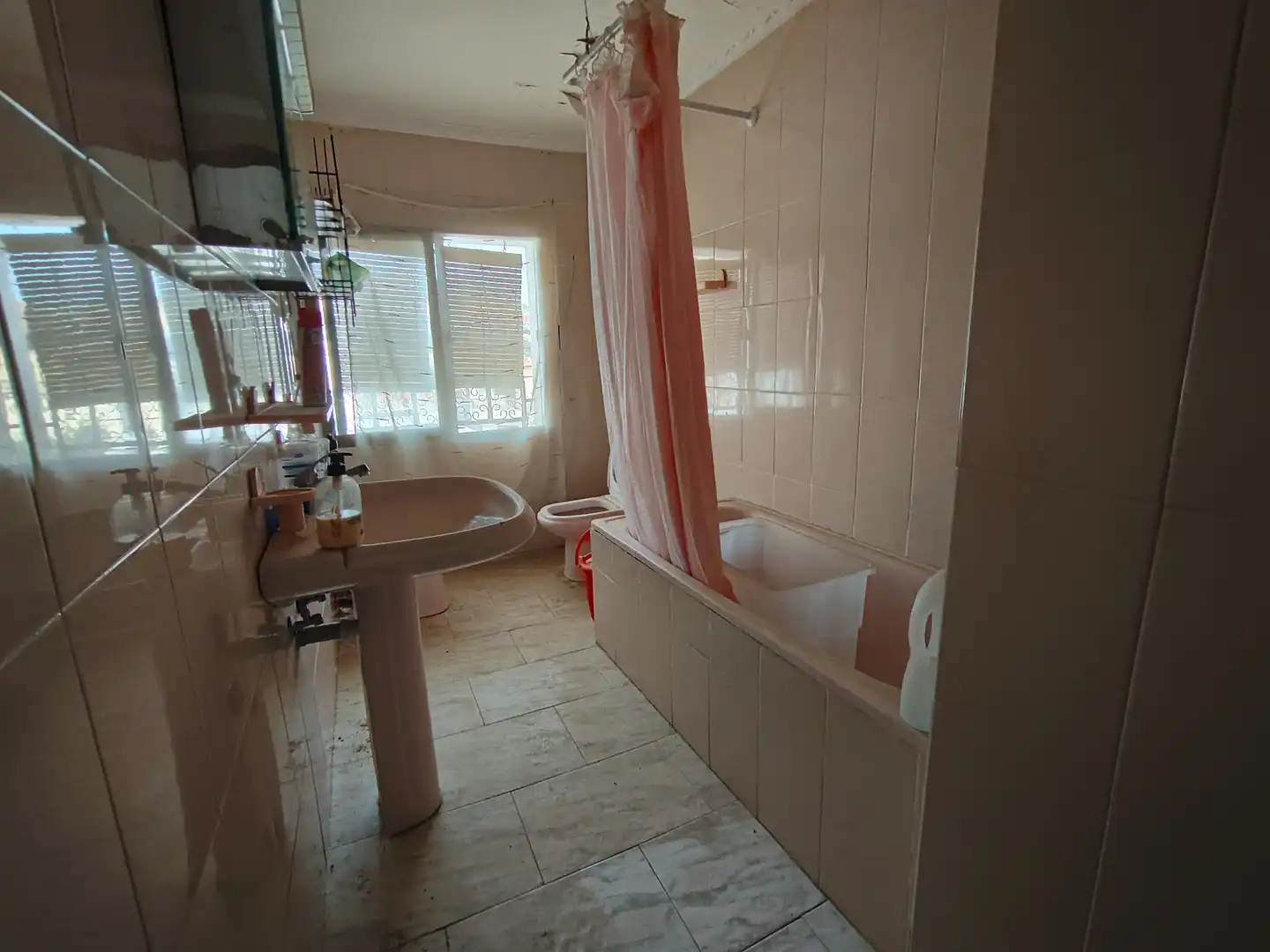Bathroom of Detached homes for sale in La Peza  with Furnished and Balcony