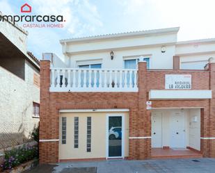 Exterior view of Single-family semi-detached for sale in Castellón de la Plana / Castelló de la Plana  with Air Conditioner, Terrace and Balcony