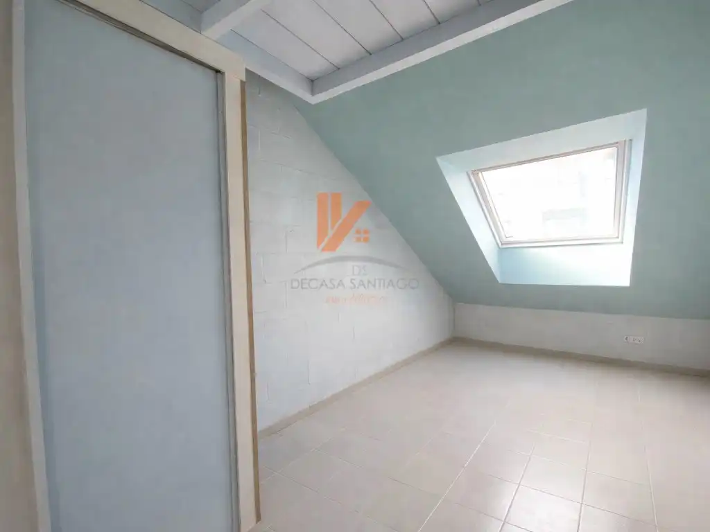 Habitación de Piso en venta en Santiago de Compostela  con Horno