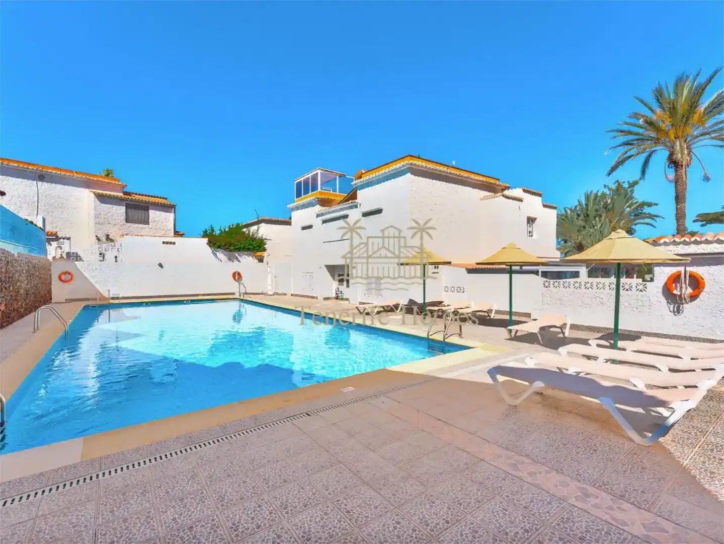 Piscina de Apartament en venda en Adeje