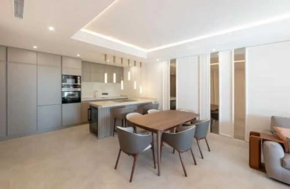 Dining room of Ground floor for rent in Estepona  with Air Conditioner, Terrace and Storage room
