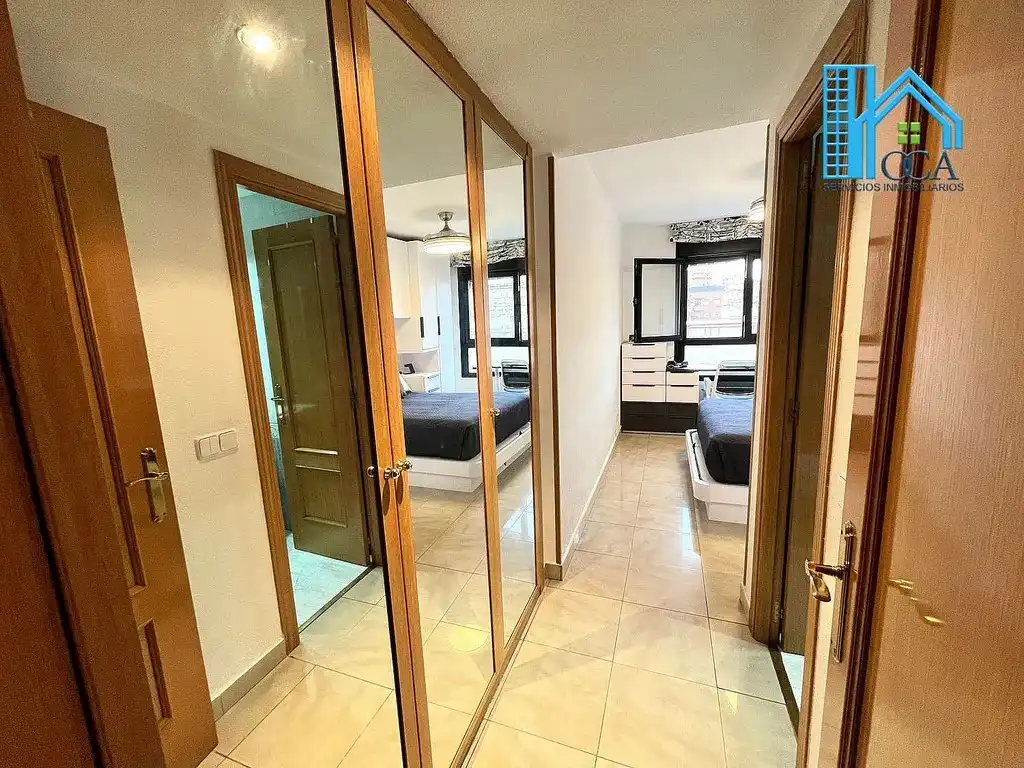 Habitación de Piso en venta en Carabanchel