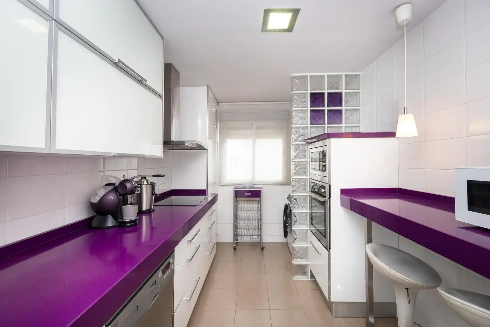 Kitchen of Flat for rent in Granada  with Air Conditioner, Heating and Furnished