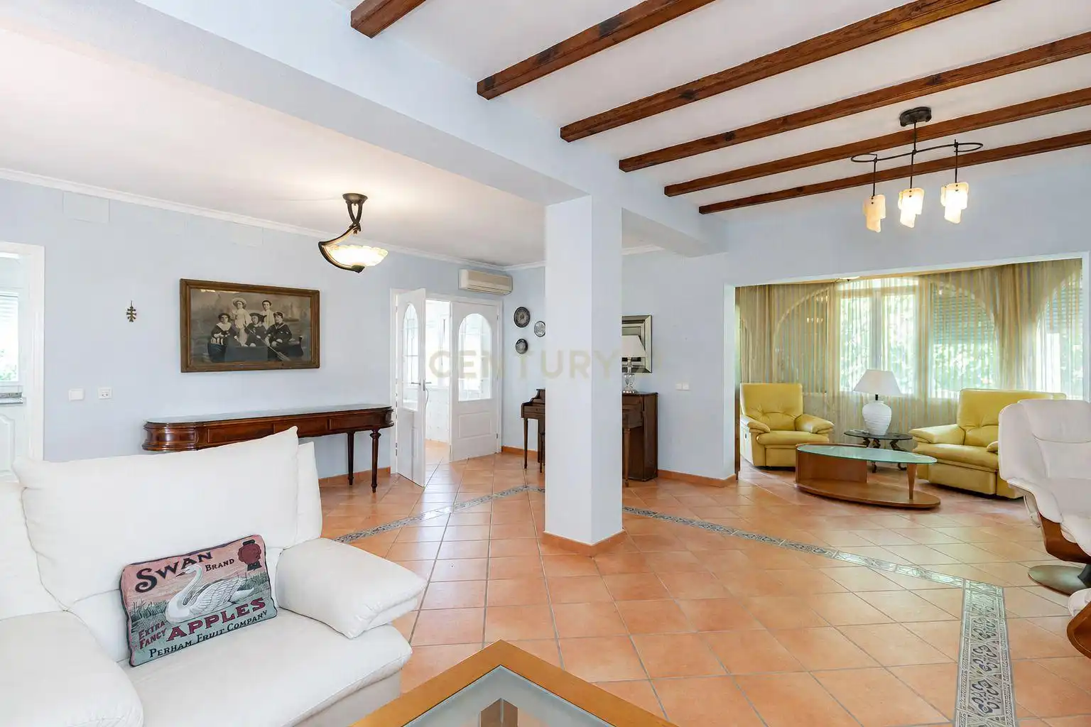 Living room of Houses for sale in Dénia  with Air Conditioner, Private garden and Storage room