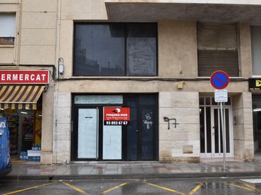 Local comercial en alquiler en BAIX PENEDES 57
