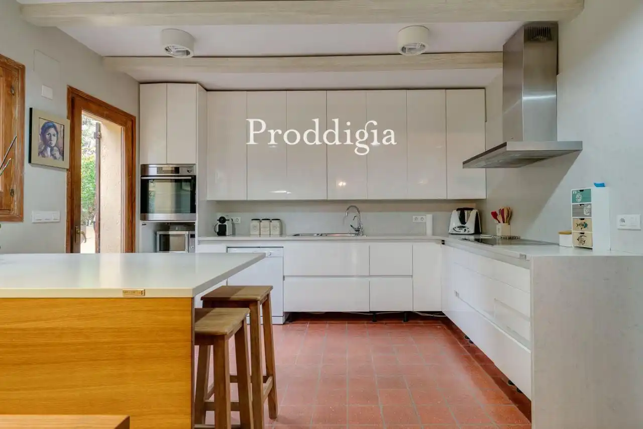 House with pool to rent in Valldoreix, imagen 5