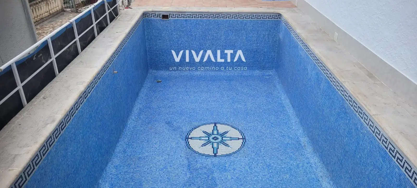 Piscina de Casa o chalet en venta en Perales de Tajuña con Aire acondicionado, Calefacción y Terraza