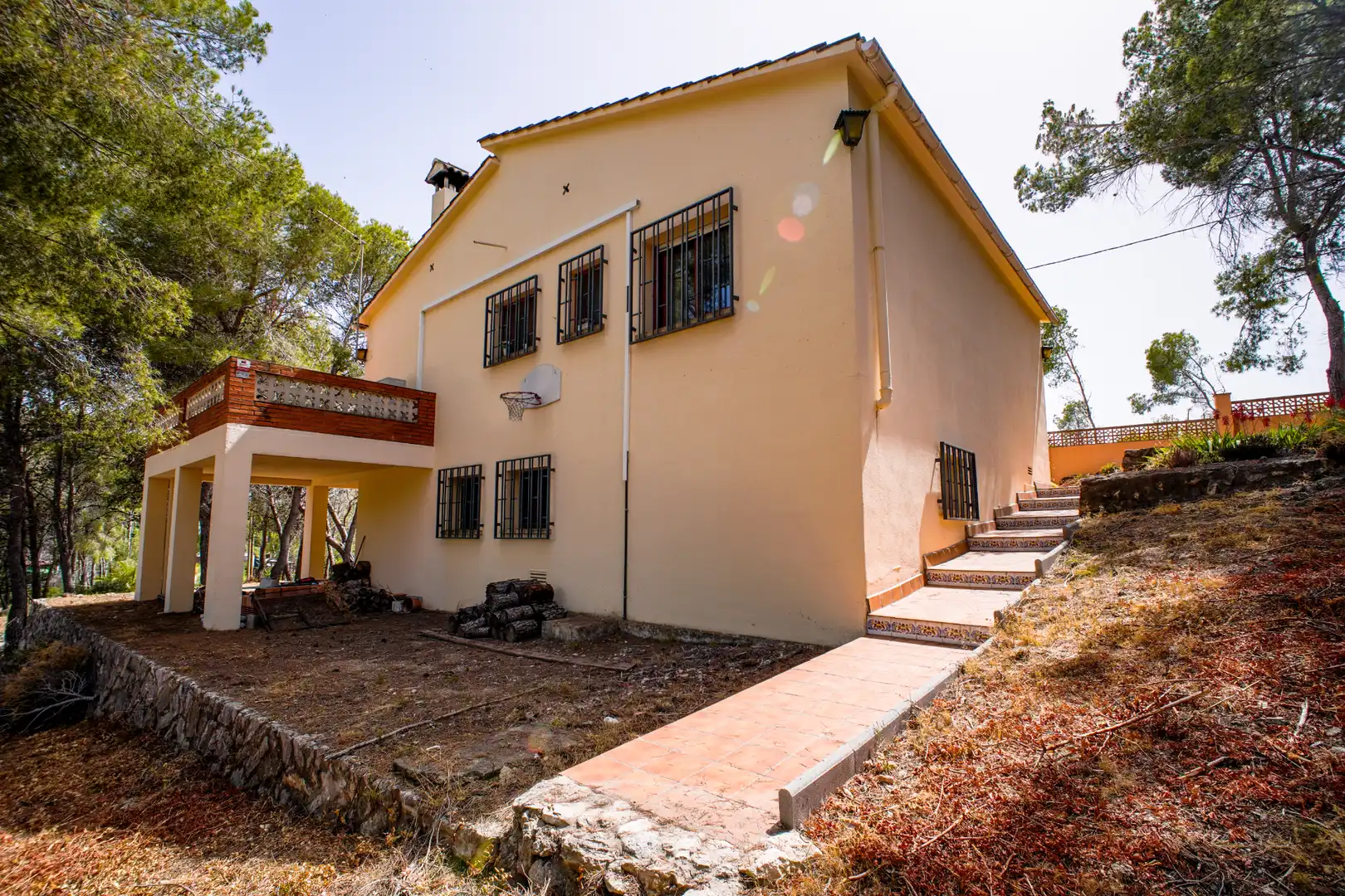 Vista exterior de Finca rústica en venta en Vilanova i la Geltrú con Jardín privado, Terraza y Balcón