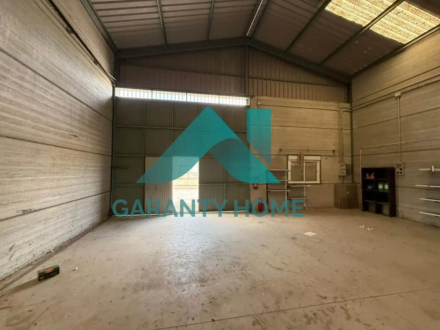 Nau industrial de lloguer en Casar de Cáceres
