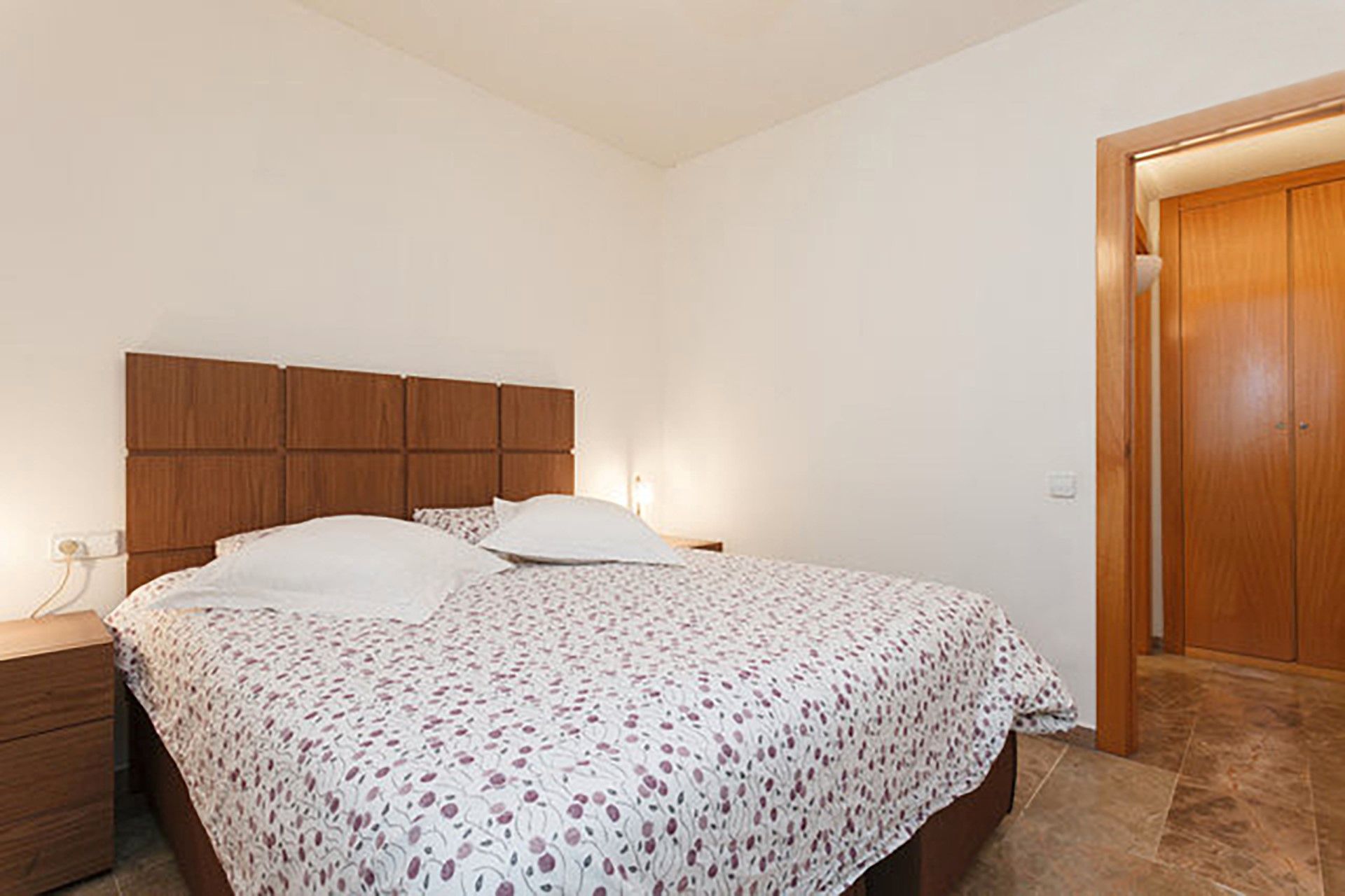 Bedroom of Flat for sale in  Barcelona Capital  with Air Conditioner, Terrace and Furnished