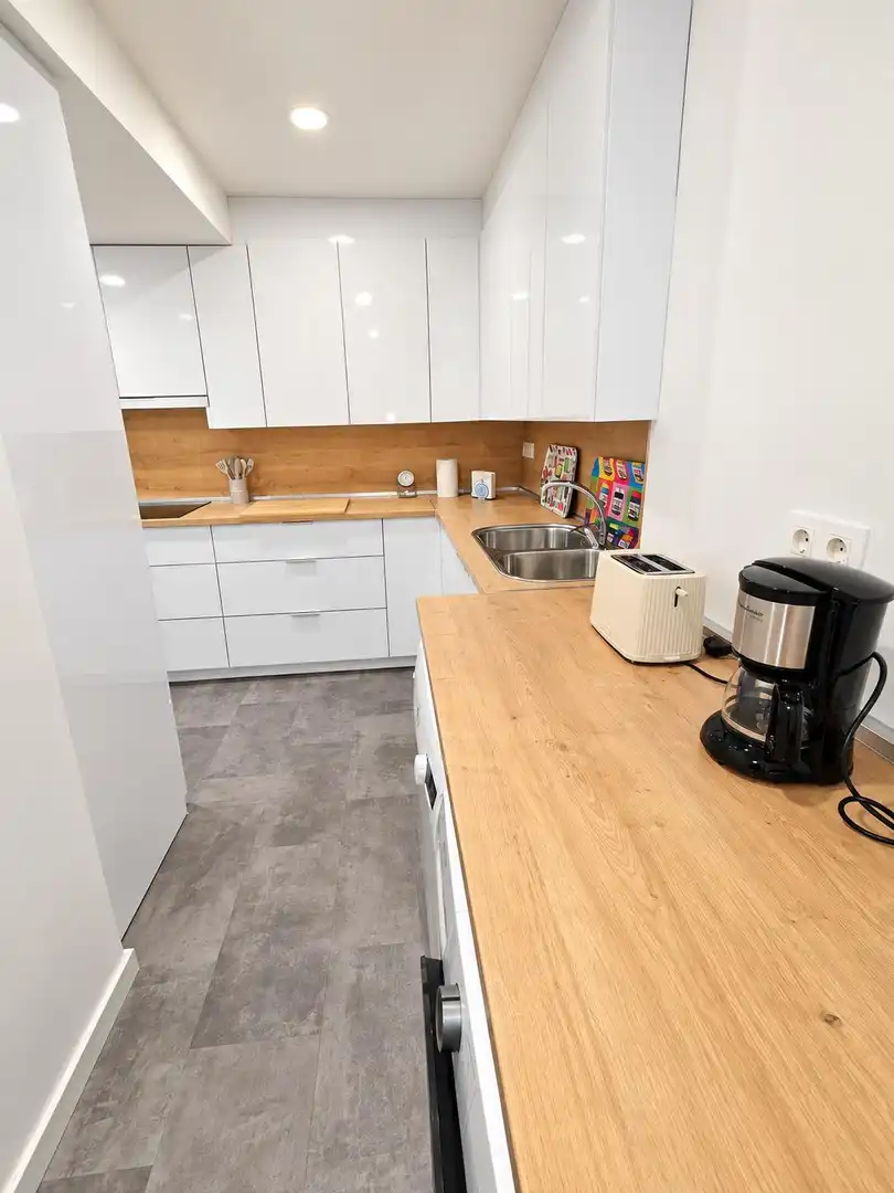 Cocina de Piso de alquiler en Málaga con Terraza, Amueblado y Piscina comunitaria