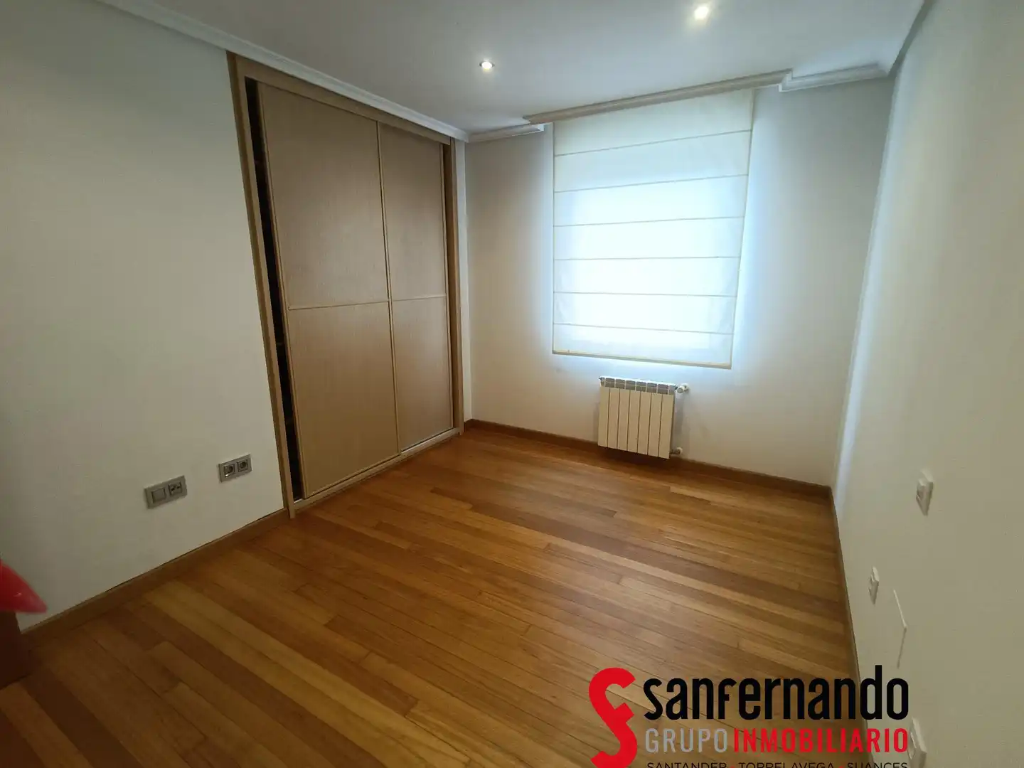Bedroom of Flat for rent in Piélagos  with Heating and Parquet flooring