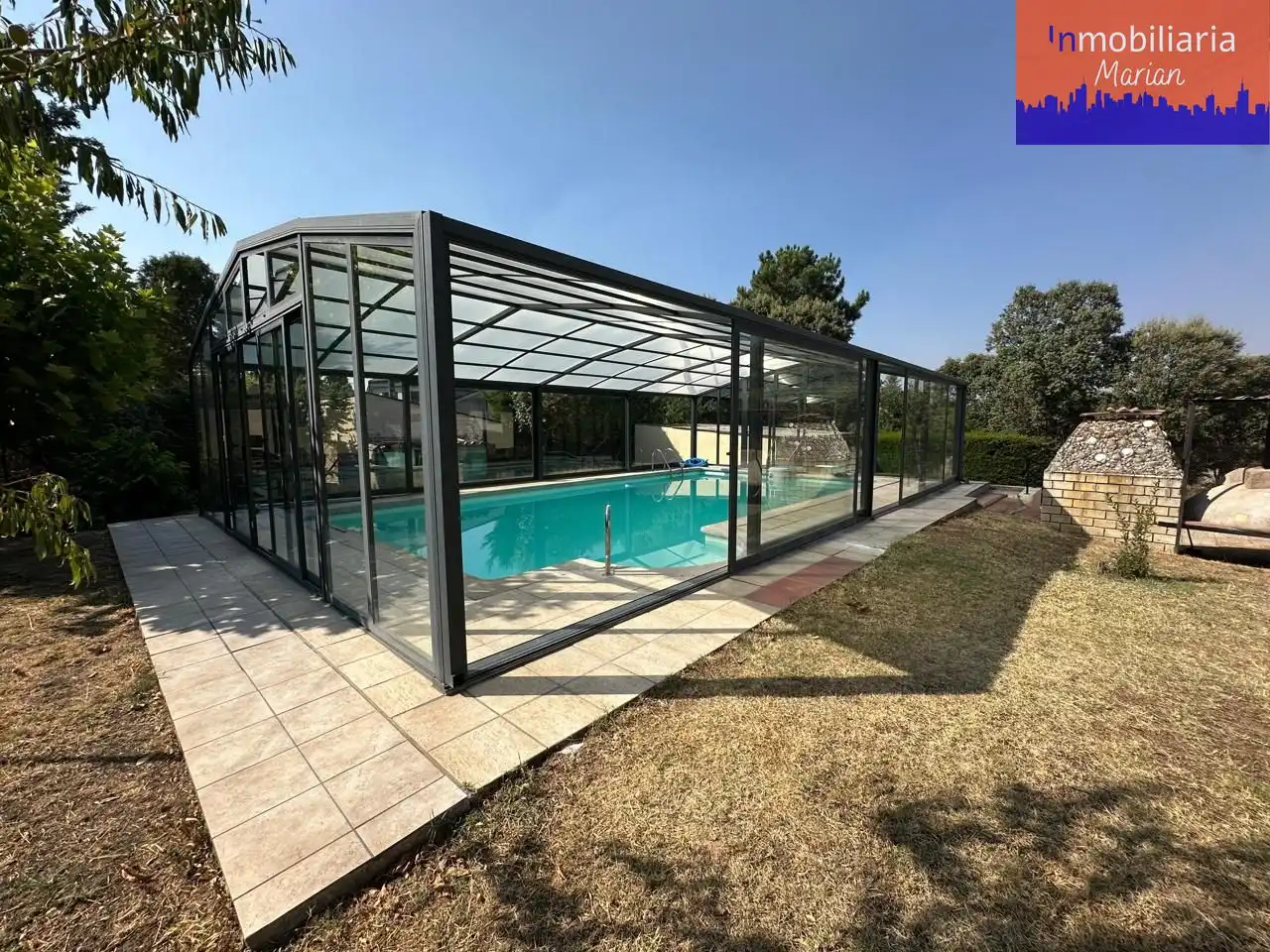 Piscina de Casa o chalet en venta en Aranda de Duero con Calefacción, Jardín privado y Piscina