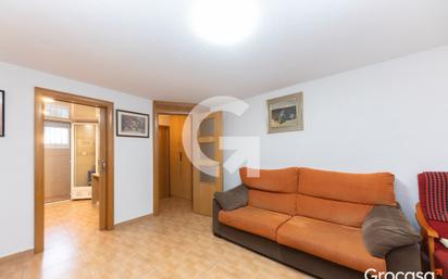 Flat for sale in L'Hospitalet de Llobregat  with Air Conditioner, Heating and Oven