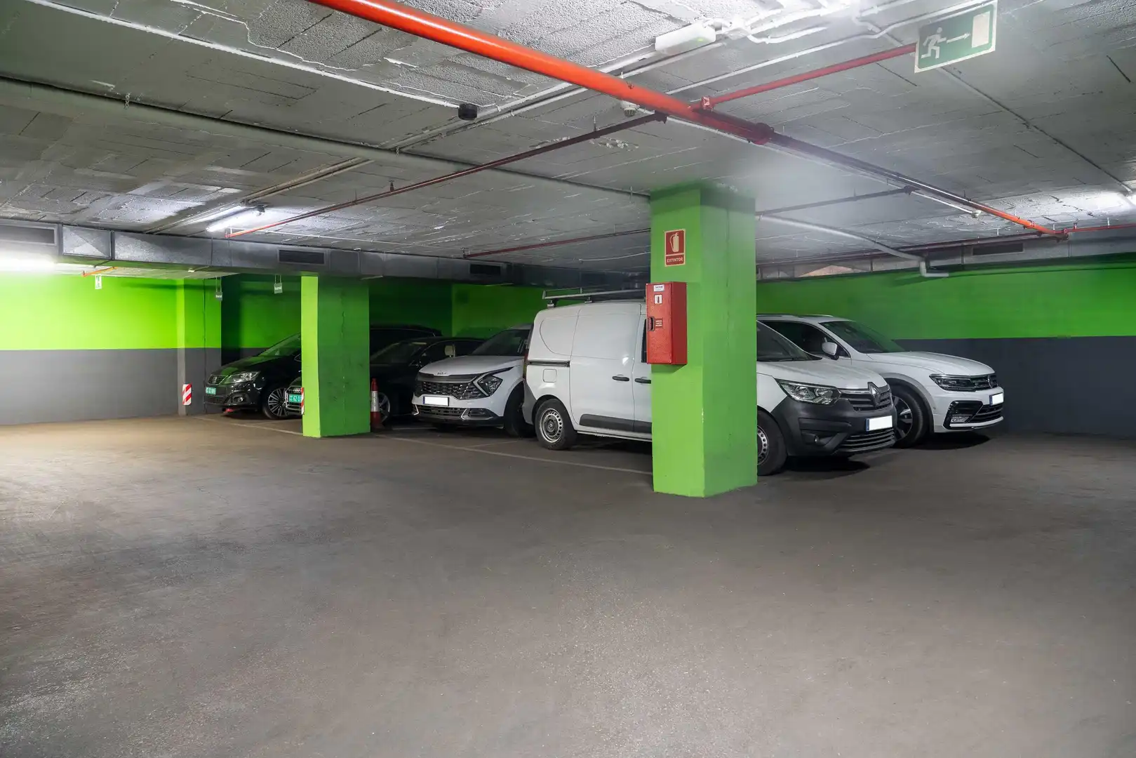 Parking of Garage for rent in Barcelona