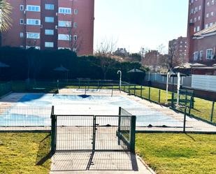 Swimming pool of House or chalet for sale in Fuenlabrada  with Air Conditioner, Heating and Terrace